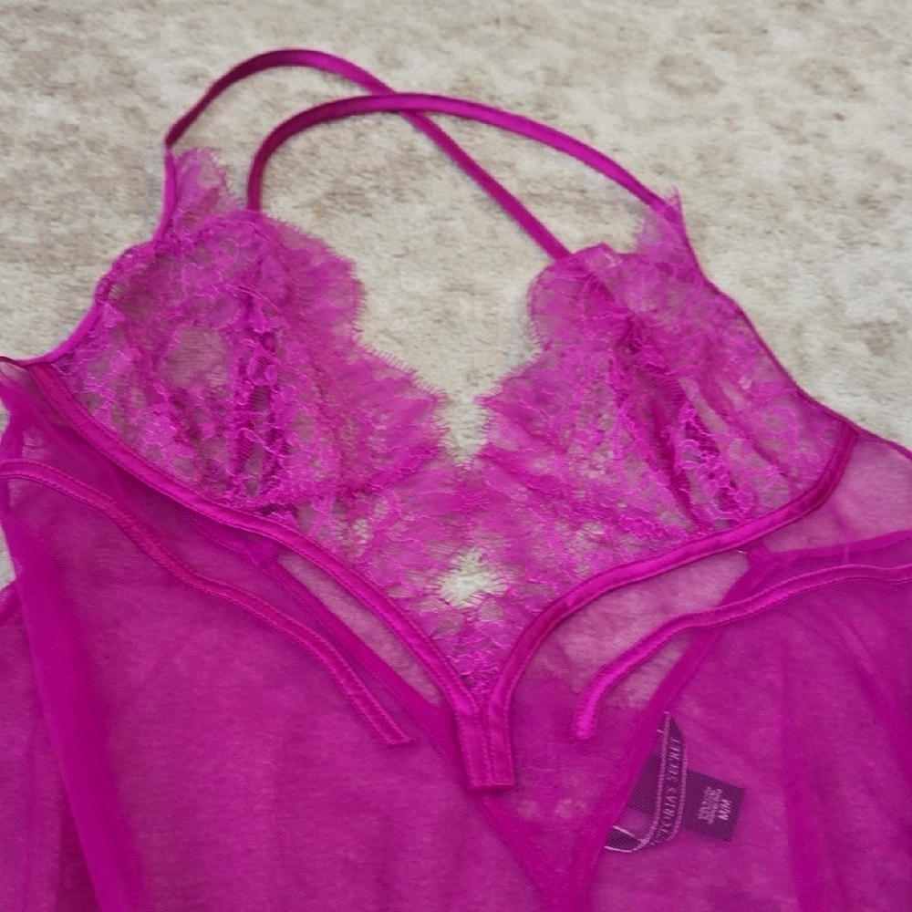 Victoria's Secret Elegant Pink Lace Nightgown Size‎ Medium - Picture 3 of 6